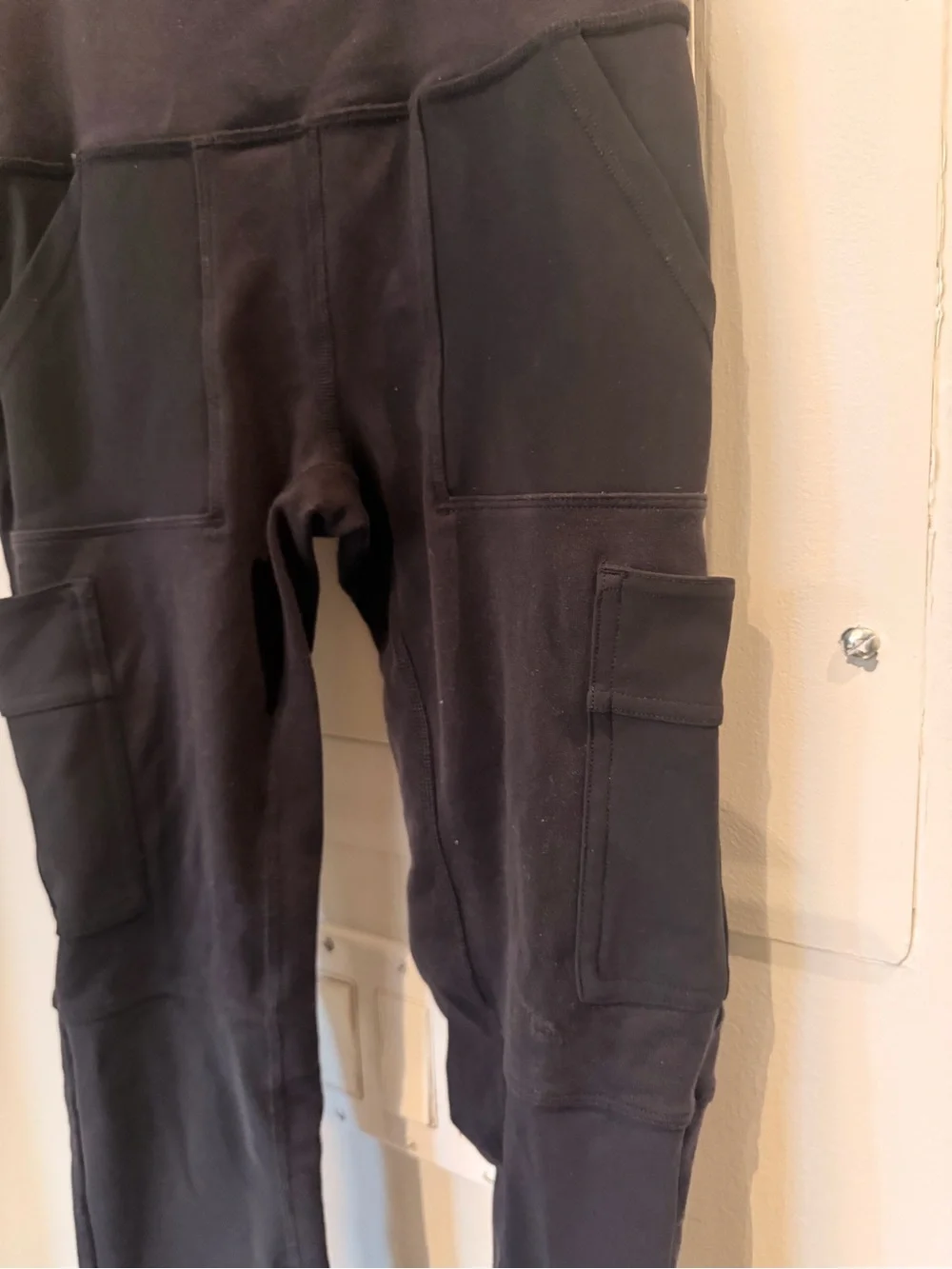 All High-Waist Black Cargo Leggings